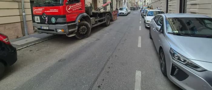 Szerviz Trans konténer munka közben